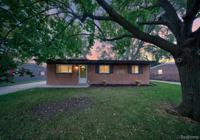 Photo 1 of Single family home for sale at 9281 Hazel St, Taylor, MI 48180 | MLS# 20261077447 | Listing updated on 2026-10-06