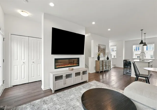 Listing Photo 1 - Condo for sale in building located at 161 Monument Ln, Wixom, MI 48393