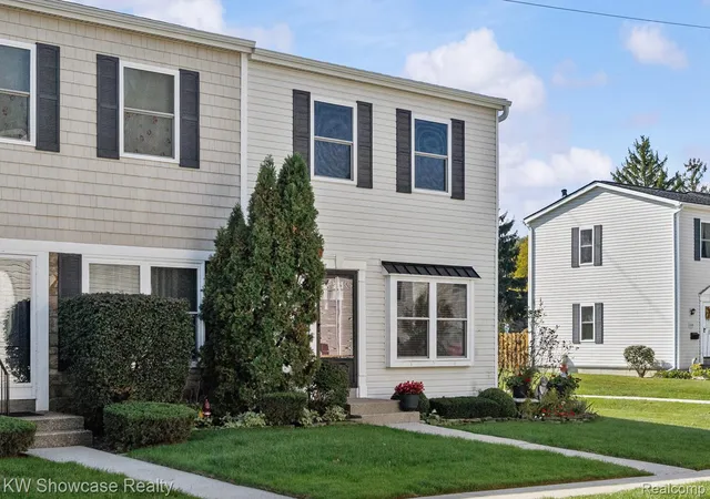 Photo 1 of Condo for sale at 1151 Marquette Ct, Rochester Hills, MI 48307 | MLS# 20261077470 | Listing updated on 2026-10-08