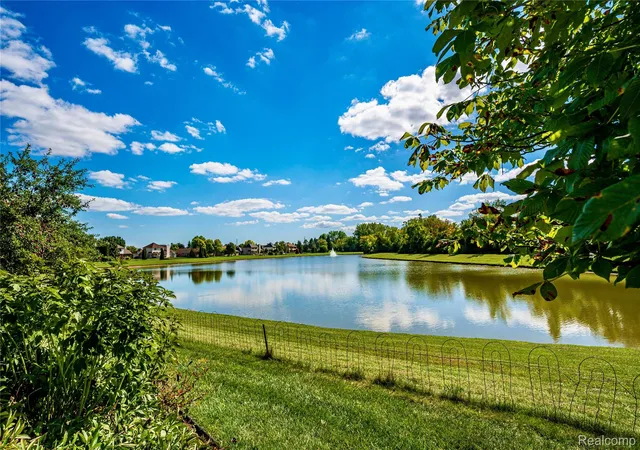 Photo 3 of Single family home for sale at 3214 Chesapeake Dr, Sterling Heights, MI 48314 | MLS# 20261077504 | Listing updated on 2026-10-13