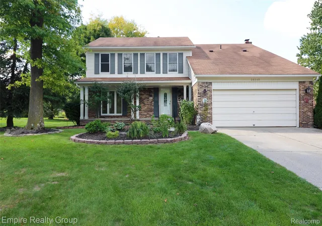 Photo 1 of Single family home for sale at 28545 Lake Park Dr, Farmington Hills, MI 48331 | MLS# 20261077518 | Listing updated on 2026-10-14