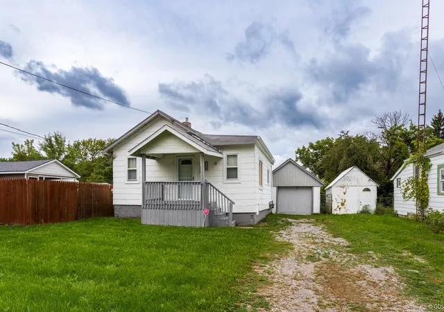 Photo 1 of Single family home for sale at 1235 Norton St, Burton, MI 48529 | MLS# 5050222909 | Listing updated on 2026-10-22