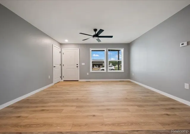 Photo 3 of Single family home for sale at 4351 Bridgeport Ct, Inkster, MI 48141 | MLS# 20261077553 | Listing updated on 2026-10-19