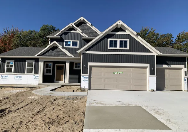 Photo 1 of Single family home for sale at 12469 Emerson Rd, Grand Haven, MI 49417 | MLS# 65026051115 | Listing updated on 2026-10-08