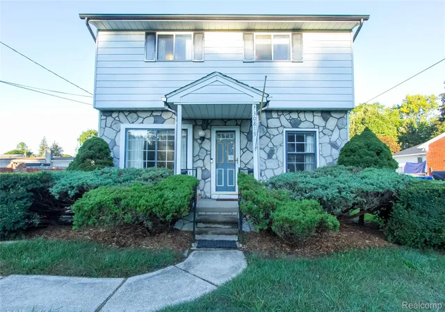 Photo 1 of Single family home for sale at 30819 Lund Ave, Warren, MI 48093 | MLS# 20261077558 | Listing updated on 2026-10-18