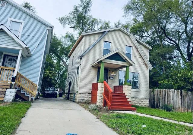 Photo 1 of Single family home for sale at 19369 Charest St, Detroit, MI 48234 | MLS# 20261077589 | Listing updated on 2026-10-12
