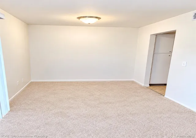 Listing Photo 1 - Condo for sale in building located at 30028 W 12 Mile Rd, Oakland, MI 48334 - Unit #32