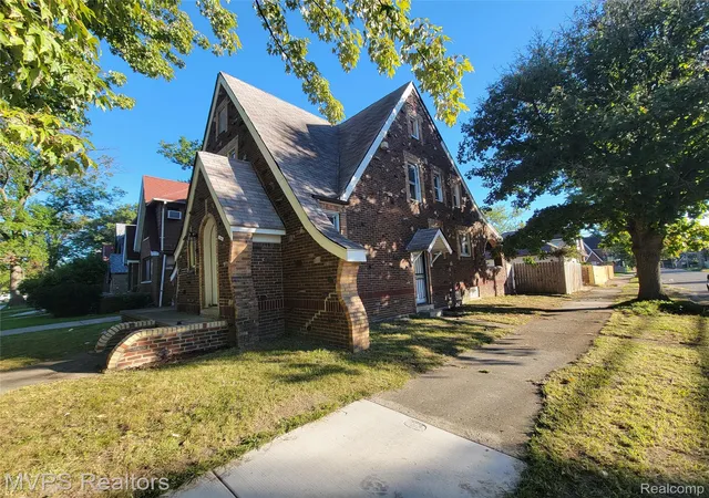 Photo 2 of Single family home for sale at 5200 Haverhill St, Detroit, MI 48224 | MLS# 20261077648 | Listing updated on 2026-10-12