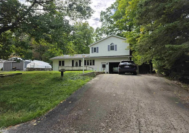 Photo 1 of Single family home for sale at 265 Old Trl Rd, Spruce, MI 48762 | MLS# 58050222967 | Listing updated on 2026-10-04