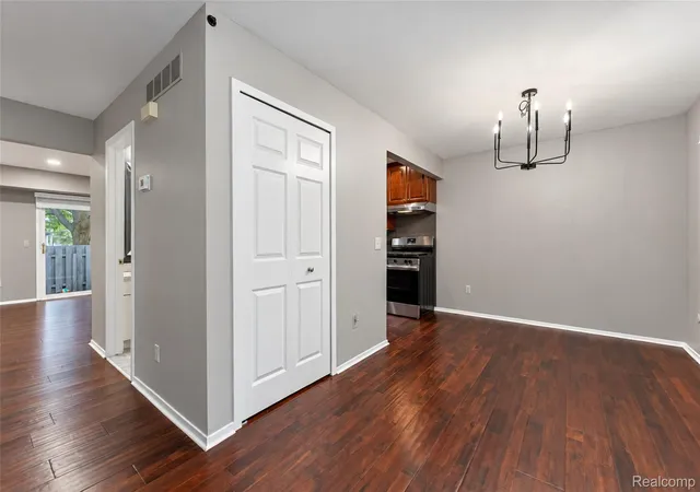 Photo 3 of Condo for sale at 24264 Bashian Dr, Novi, MI 48375 | MLS# 20261077703 | Listing updated on 2026-10-11