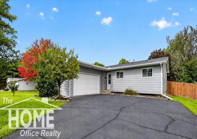 Photo 1 of Single family home for sale at 441 E Williams St, Corunna, MI 48817 | MLS# 5050222976 | Listing updated on 2026-10-12