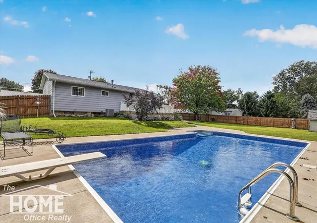 Photo 2 of Single family home for sale at 441 E Williams St, Corunna, MI 48817 | MLS# 5050222976 | Listing updated on 2026-10-12