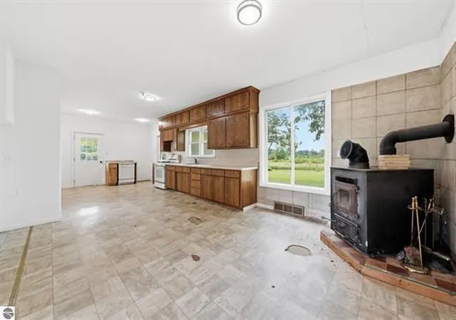 Photo 3 of Single family home for sale at 17046 90th Avenue, Evart, MI 49631 | MLS# 72026051228 | Listing updated on 2026-10-09
