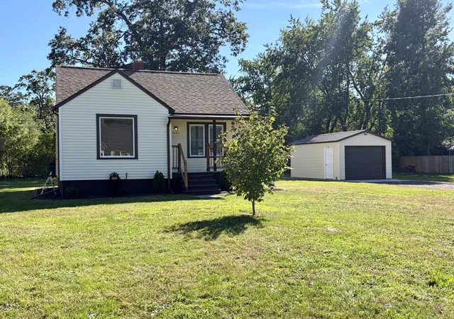 Photo 1 of Single family home for sale at 1681 Langeland Ave, Muskegon, MI 49442 | MLS# 65026051245 | Listing updated on 2026-10-15