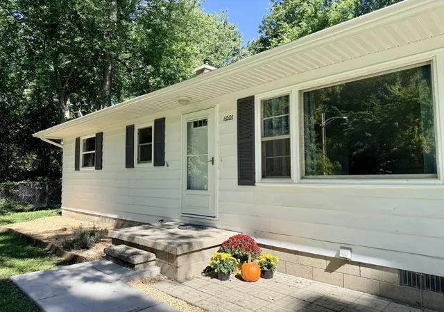 Photo 2 of Single family home for sale at 4801 Tressa Dr, Lansing, MI 48910 | MLS# 71026051259 | Listing updated on 2026-10-06