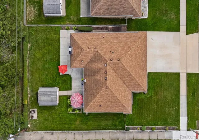 Photo 29 of Single family home for sale at 13141 Balfour Dr, Warren, MI 48088 | MLS# 20261077769 | Listing updated on 2026-10-21
