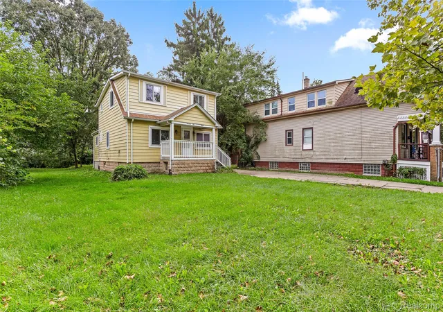 Photo 3 of Single family home for sale at 7628 Piedmont St, Detroit, MI 48228 | MLS# 20261077776 | Listing updated on 2026-10-09
