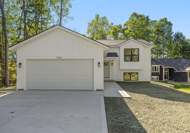 Photo 1 of Single family home for sale at 8321 W Royal Rd #46, Stanwood, MI 49346 | MLS# 65026051270 | Listing updated on 2026-10-17