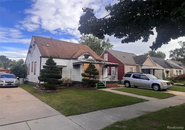 Photo 2 of Single family home for sale at 7997 Weddel St, Taylor, MI 48180 | MLS# 20261077790 | Listing updated on 2026-10-20