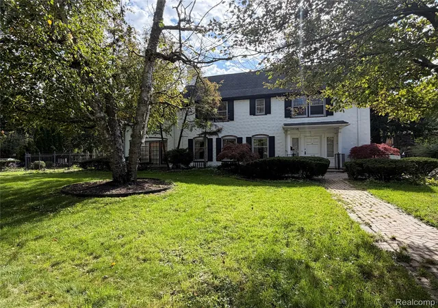 Photo 1 of Mansion for sale at 1603 Balmoral Dr, Detroit, MI 48203 | MLS# 20261077812 | Listing updated on 2026-10-09