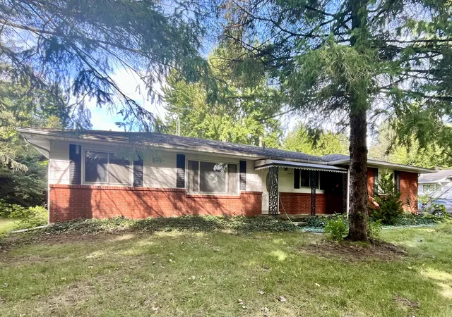 Photo 2 of Single family home for sale at 21112 Wilmot Rd, Belleville, MI 48111 | MLS# 81026051312 | Listing updated on 2026-10-17