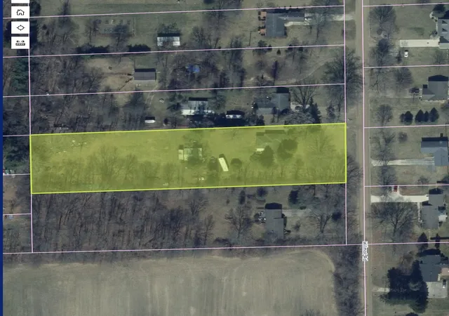 Photo 3 of Single family home for sale at 21112 Wilmot Rd, Belleville, MI 48111 | MLS# 81026051312 | Listing updated on 2026-10-17