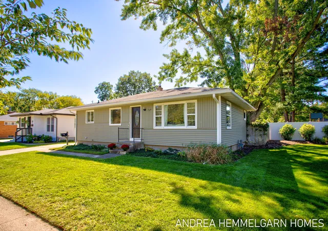 Photo 1 of Sale Pending at 354 W 31st Street, Holland, MI 49423 | MLS# 71026051344 | Listing updated on 2026-10-07