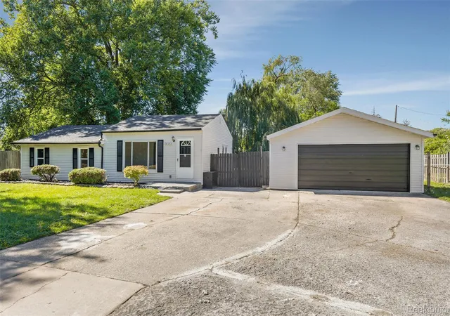 Photo 1 of Sale Pending at 25453 Pine View Ave, Warren, MI 48091 | MLS# 20261077874 | Listing updated on 2026-10-13