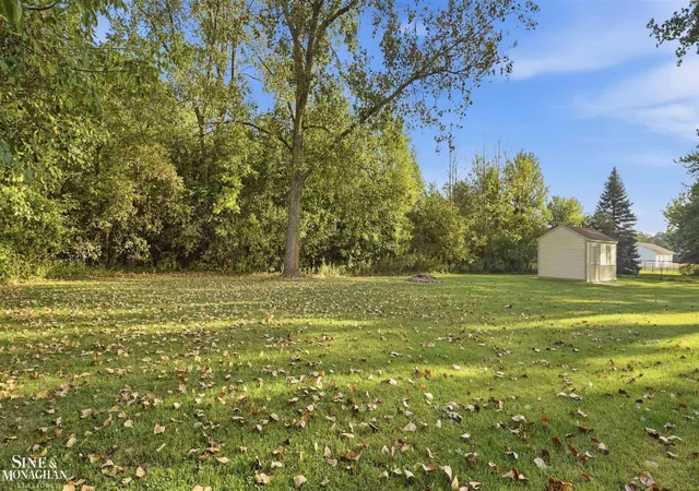 Photo 3 of Single family home for sale at 2310 Fred W Moore Hwy, Saint Clair, MI 48079 | MLS# 58050223029 | Listing updated on 2026-10-27
