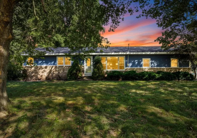 Photo 3 of Single family home for sale at 2391 Basswood St, Jenison, MI 49428 | MLS# 71026051361 | Listing updated on 2026-10-15