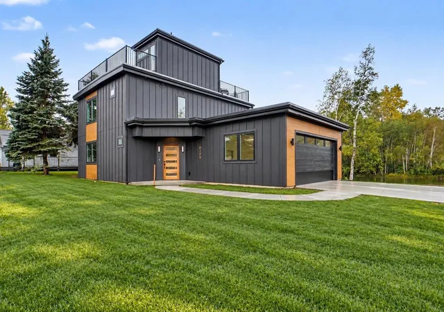 Photo 1 of Single family home for sale at 8135 Island Ct, Stanwood, MI 49346 | MLS# 65026051373 | Listing updated on 2026-10-08