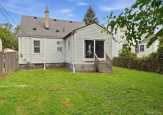 Photo 23 of Single family home for sale at 7552 Westminster Ave, Warren, MI 48091 | MLS# 20261077910 | Listing updated on 2026-10-21