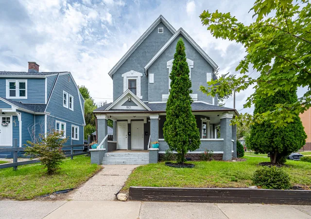 Photo 1 of Multi family home for sale at 1801 College Ave Se, Grand Rapids, MI 49507 | MLS# 65026051392 | Listing updated on 2026-10-08