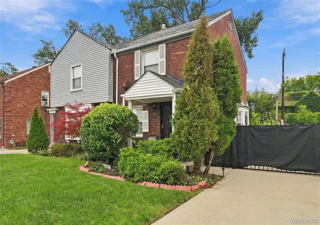 Photo 2 of Single family home for sale at 2075 Ewald Cir, Detroit, MI 48238 | MLS# 20261077929 | Listing updated on 2026-10-10