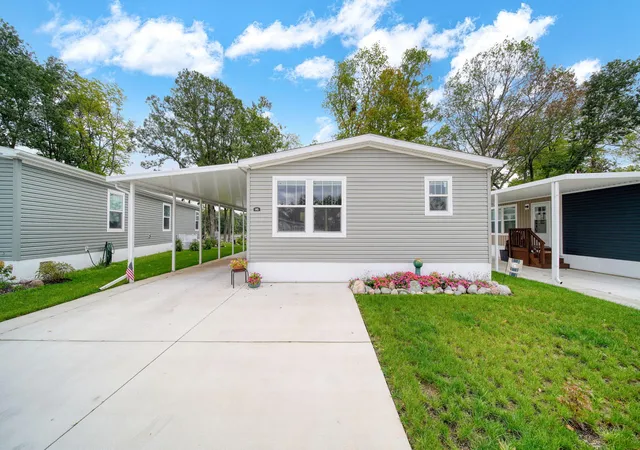 Photo 3 of Single family home for sale at 9103 N Union St #145, Tecumseh, MI 49286 | MLS# 81026051400 | Listing updated on 2026-10-15