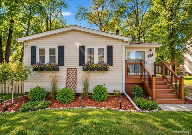 Photo 1 of Single family home for sale at 327 Orion Ter, Lake Orion, MI 48362 | MLS# 20261077935 | Listing updated on 2026-10-10