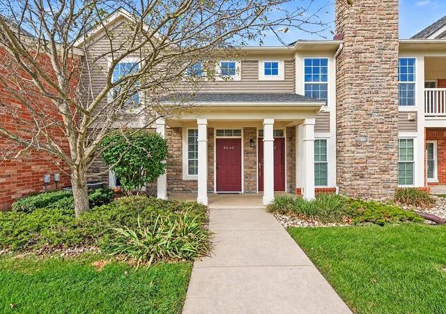 Photo 1 of Sale Pending at 4342 Deeside Dr #44, Brighton, MI 48116 | MLS# 81026051403 | Listing updated on 2026-10-27