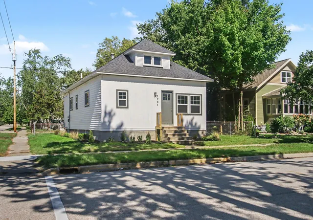 Single family home for sale at 1201 Slayton Ave, Grand Haven, MI 49417 | MLS# 71026051435