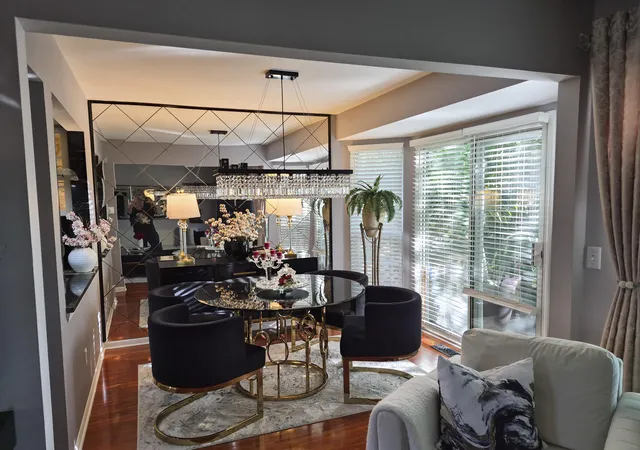 Listing Photo 1 - Condo for sale in building located at 7943 Rivergate Dr, Westland, MI 48185 - Unit #