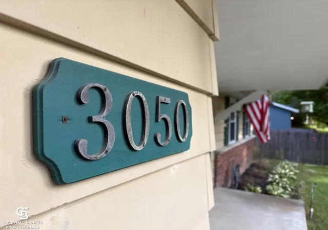 Photo 2 of Single family home for sale at 3050 Oakwood Dr, Port Huron, MI 48060 | MLS# 58050223079 | Listing updated on 2026-10-06