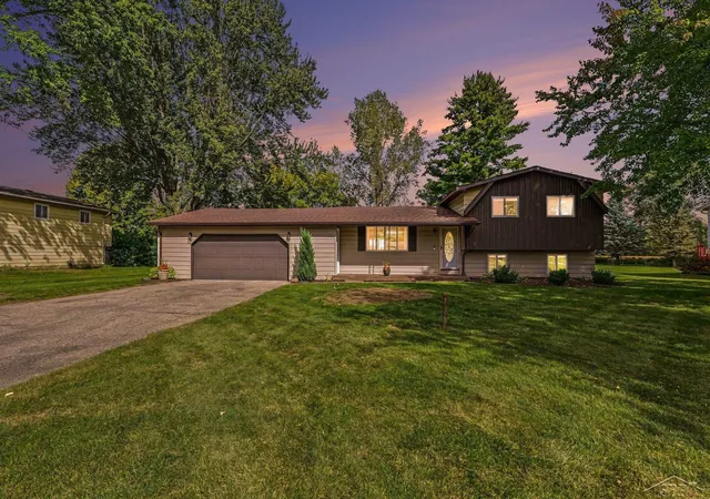 Single family home for sale at 12759 Cimarron Rd, Birch Run, MI 48415 | MLS# 61050223084