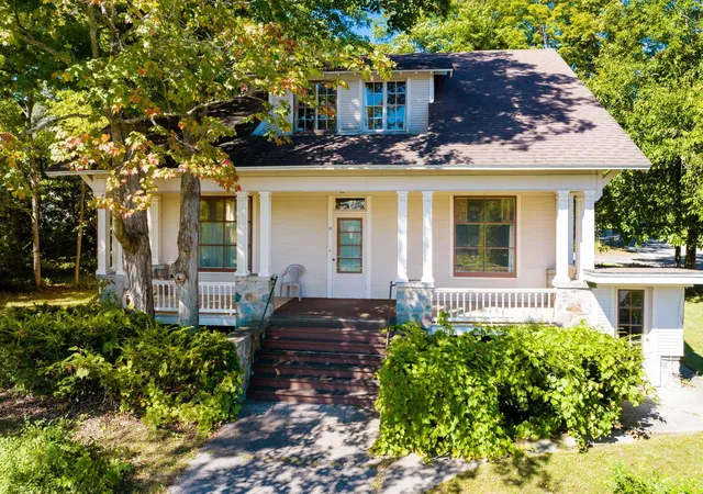 Photo 1 of Single family home for sale at 311 N Saint Marys, Suttons Bay, MI 49682 | MLS# 78080073955 | Listing updated on 2026-10-17