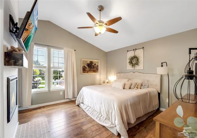 Photo 2 of Single family home for sale at 10053 Scenic Ridge Blvd, Holly, MI 48442 | MLS# 20261078030 | Listing updated on 2026-10-22