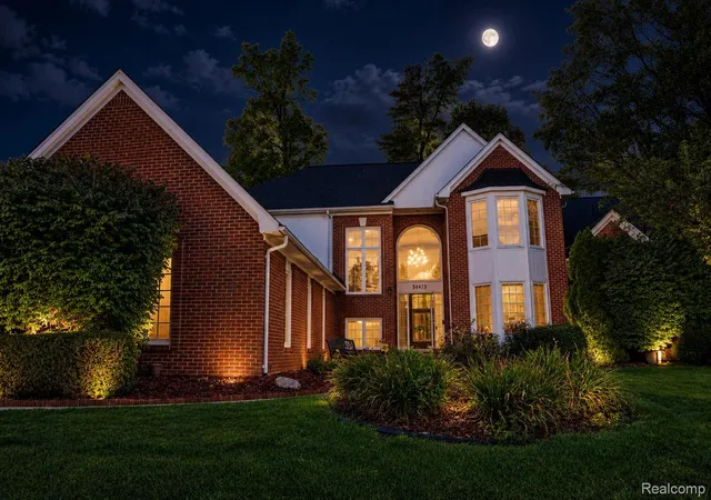 Photo 2 of Single family home for sale at 54473 Flamingo Dr, Shelby Township, MI 48315 | MLS# 20261078051 | Listing updated on 2026-10-05