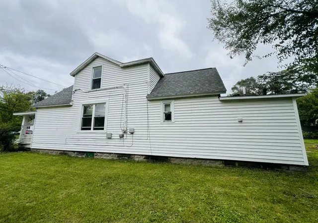 Photo 1 of Single family home for sale at 767 W Southern Ave, Muskegon, MI 49441 | MLS# 65026051483 | Listing updated on 2026-10-12