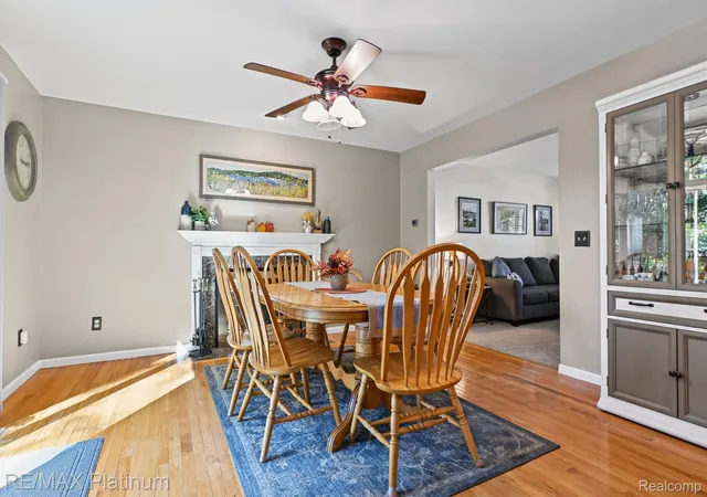 Photo 3 of Single family home for sale at 2351 Hickory Cir Dr, Howell, MI 48855 | MLS# 20261078069 | Listing updated on 2026-10-27