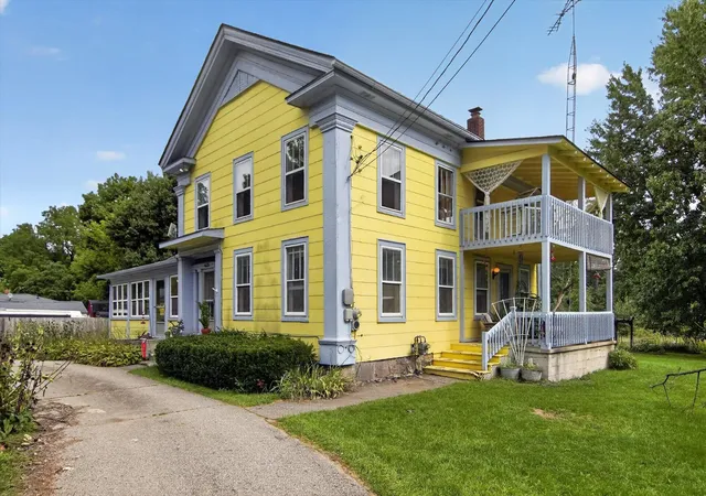 Photo 3 of Single family home for sale at 17705 W Old Us Hwy 12, Chelsea, MI 48118 | MLS# 66026051491 | Listing updated on 2026-10-11