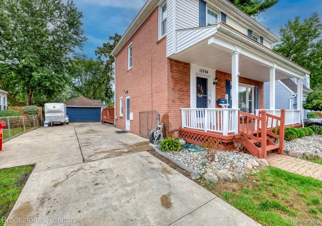 Photo 3 of Single family home for sale at 15764 Deerfield Ave, Eastpointe, MI 48021 | MLS# 20261078098 | Listing updated on 2026-10-13