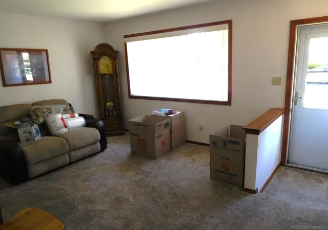 Photo 1 of Sale Pending at 27228 Liberty, Warren, MI 48092 | MLS# 58050223120 | Listing updated on 2026-10-15