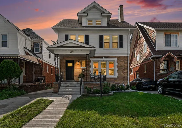 Photo 2 of Single family home for sale at 2691 Collingwood, Detroit, MI 48206 | MLS# 20261078145 | Listing updated on 2026-10-11